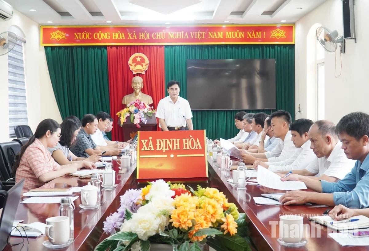 Giám sát việc tích tụ, tập trung đất đai phát triển nông nghiệp tại xã Định Hòa