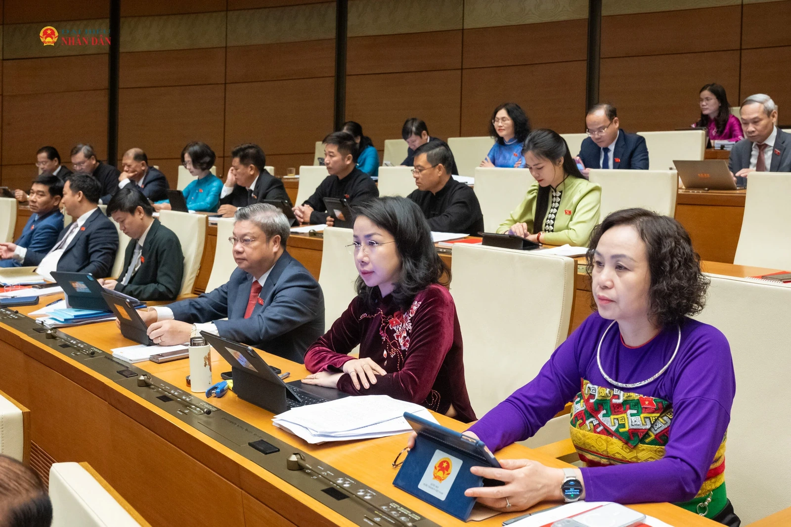 Thành công của Kỳ họp không thường lệ thứ Nhất, Quốc hội khóa XVI: Gỡ vướng mắc trước mắt, tạo dư địa phát triển dài hạn