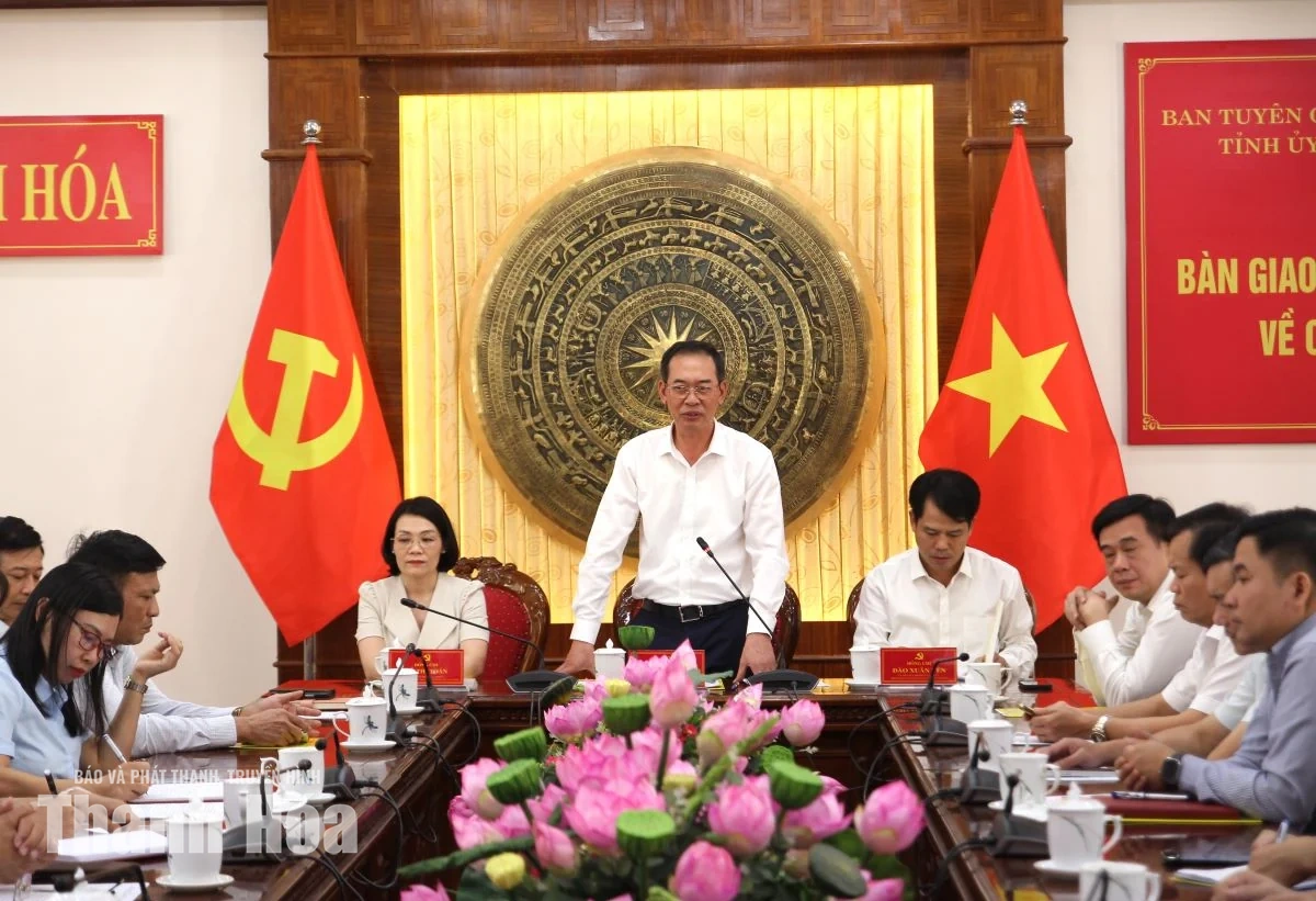 Bàn giao chức năng, nhiệm vụ tham mưu về công tác dân vận