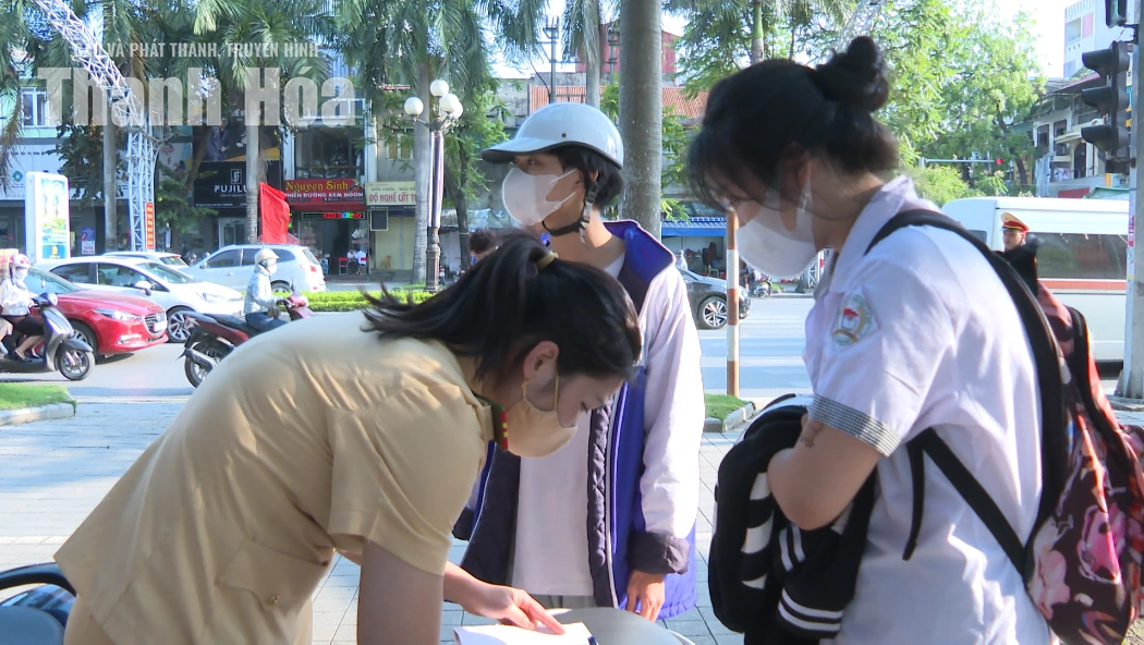 Thiết lập trật tự, kỷ cương ATGT trong năm học mới