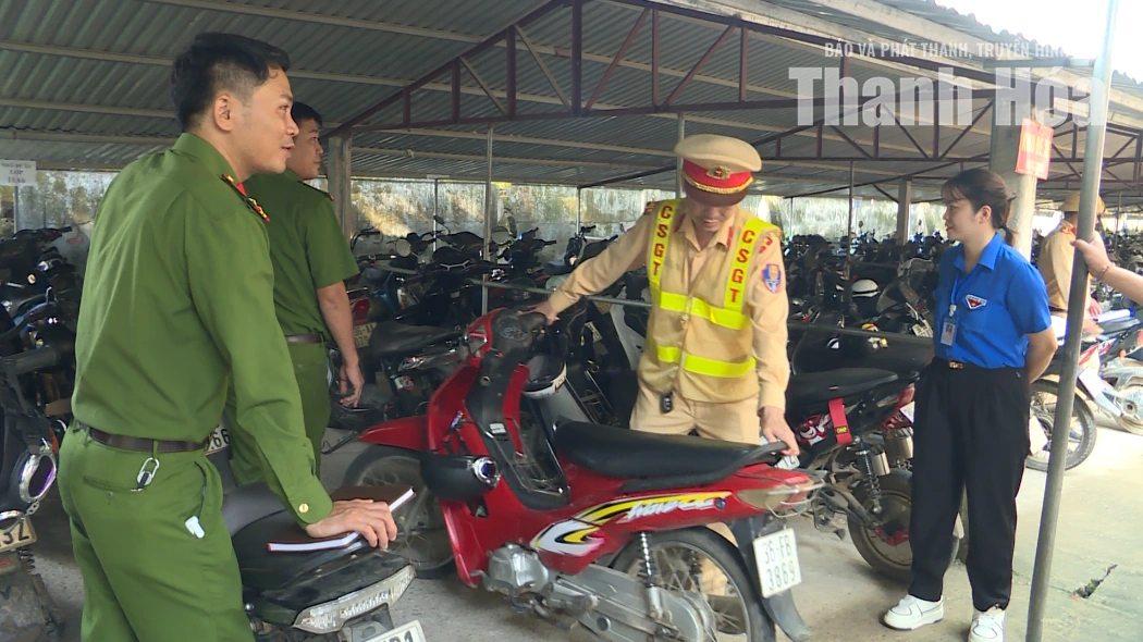 Thiết lập trật tự, kỷ cương ATGT trong năm học mới