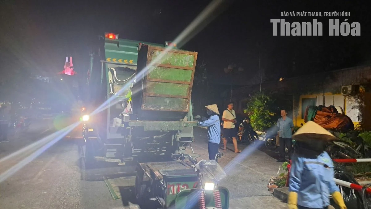 Kết quả ngày đầu thí điểm thu gom rác theo giờ