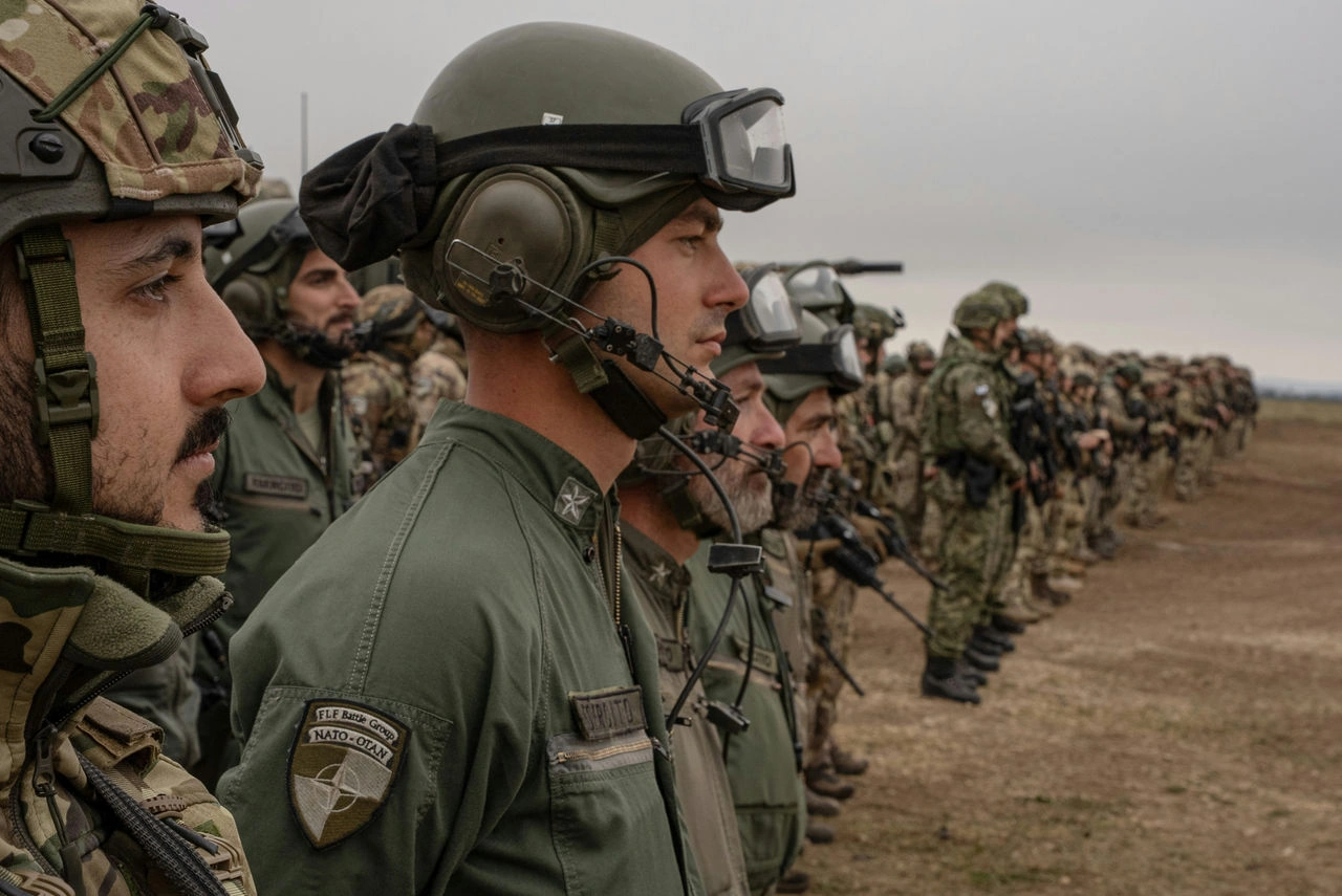 Hungary ủng hộ xây dựng “hành lang an ninh” ở sườn phía Đông NATO