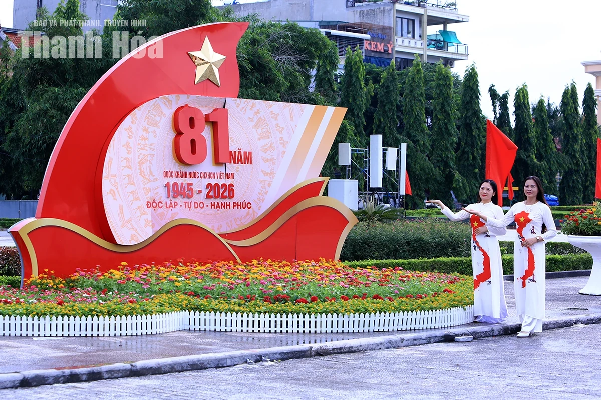 Khẩn trương hoàn tất công tác chuẩn bị cho Chương trình nghệ thuật “Thanh Hóa hòa nhịp cùng non sông” tại Quảng trường Lam Sơn