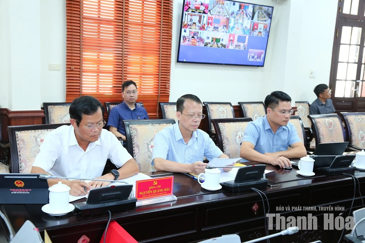 Tập trung tháo gỡ khó khăn, vướng mắc trong giải phóng mặt bằng, giải ngân vốn đầu tư công và xử lý các dự án tồn đọng, kéo dài