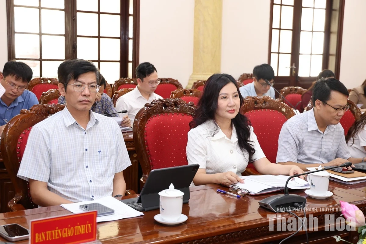 “Phủ xanh” thông tin tích cực trên không gian mạng, ngăn chặn thông tin xấu độc