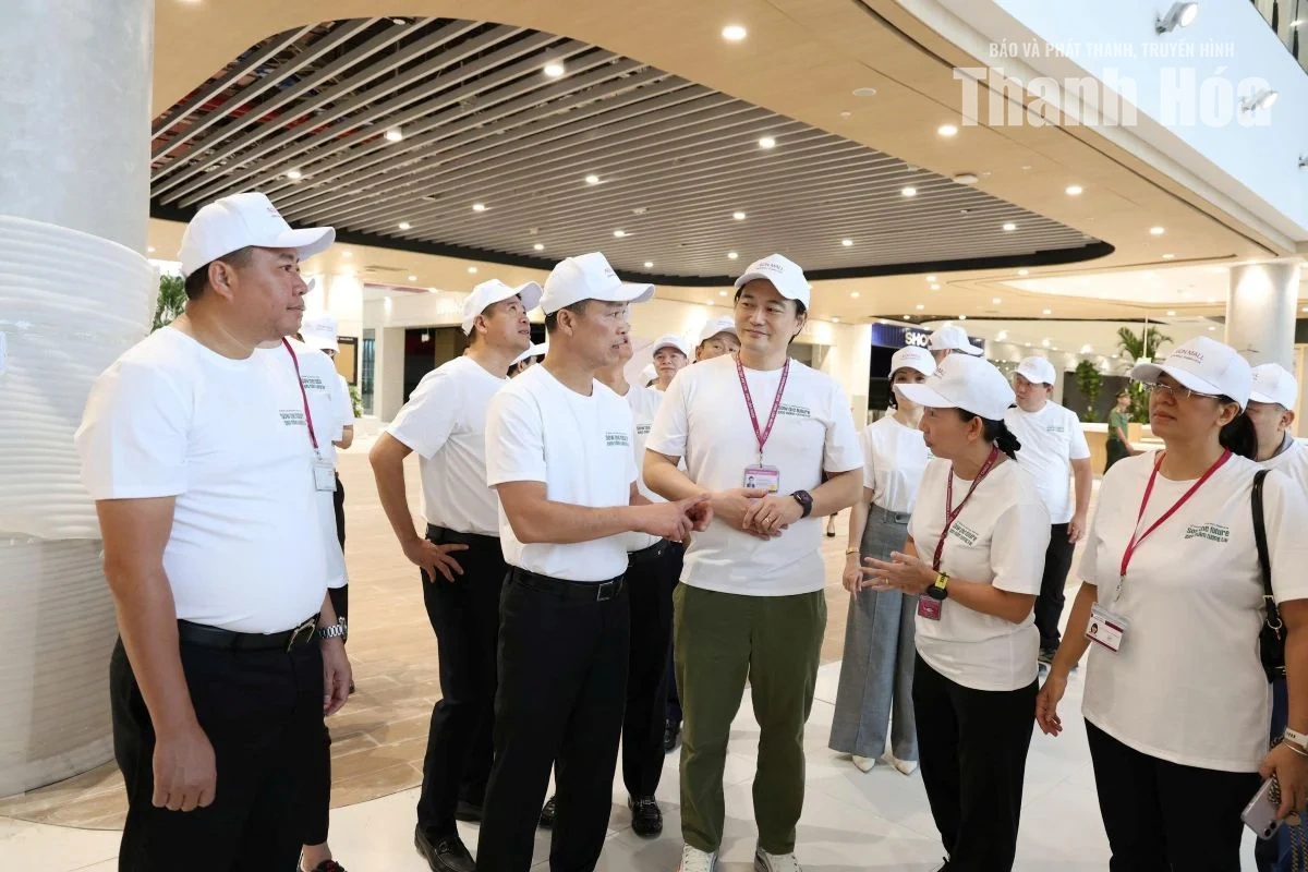Trồng gần 5.000 cây xanh tại Trung tâm thương mại AEON MALL Thanh Hóa