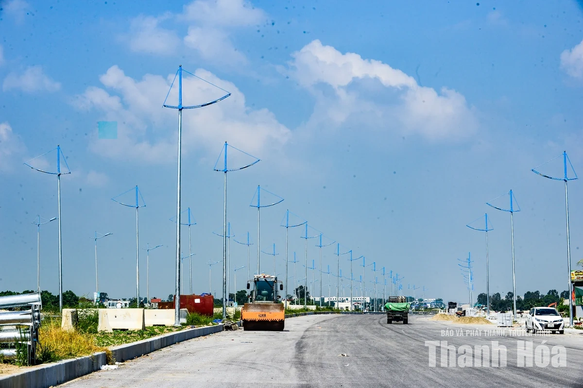 Diện mạo đại lộ hơn 2.000 tỷ đồng với 6 làn xe