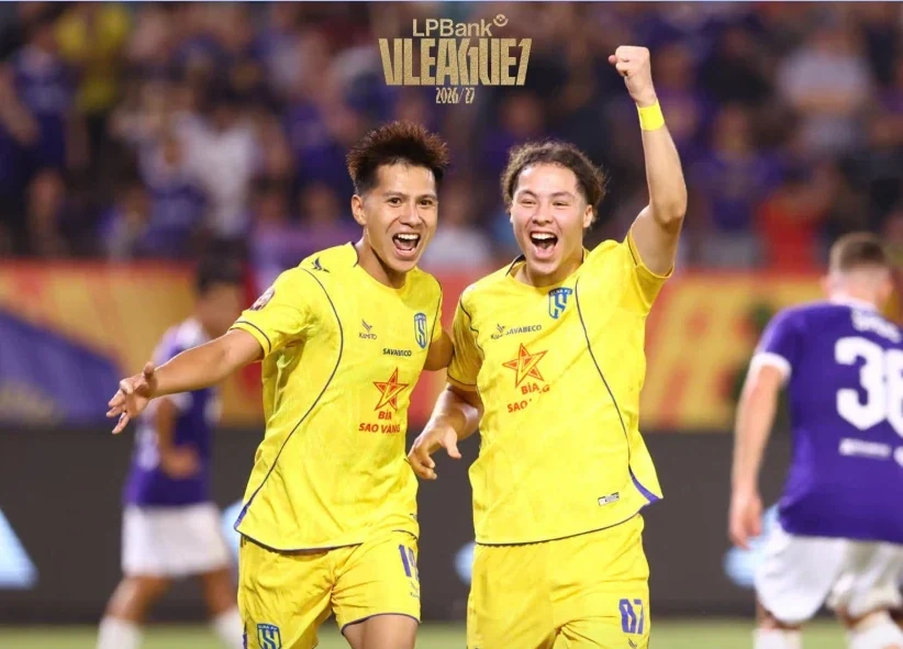 Tuyển Việt Nam và Thái Lan sứt mẻ lực lượng trước thềm FIFA ASEAN Cup 2026; Arsenal độc chiếm ngôi đầu Ngoại hạng Anh