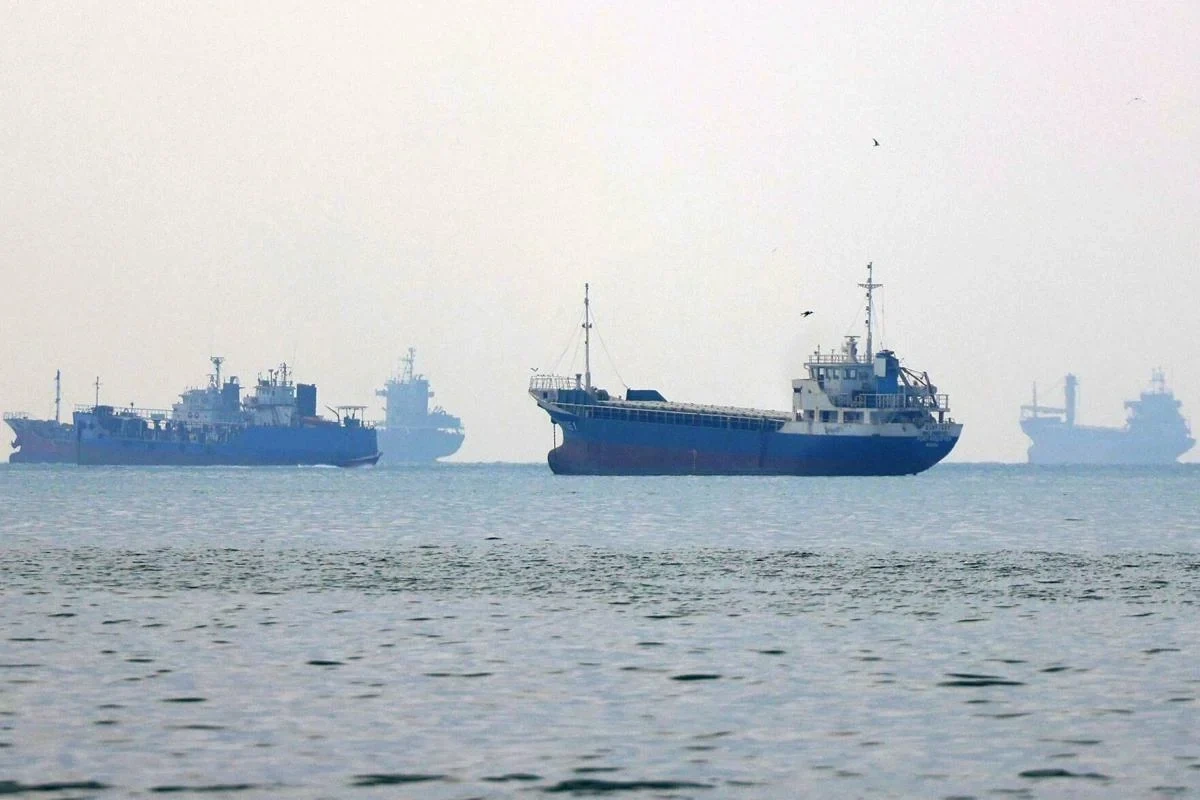 Iran cảnh báo tàu chở dầu tại Kuwait và Bahrain,&nbsp; yêu cầu thủy thủ lập tức rời tàu