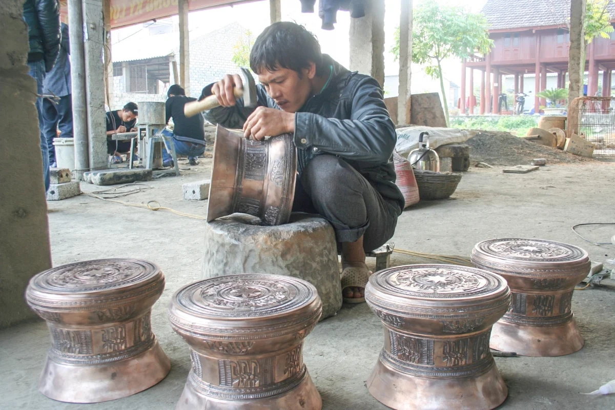 Bắc một nhịp cầu văn hóa để trống đồng từ làng nghề đi ra thế giới