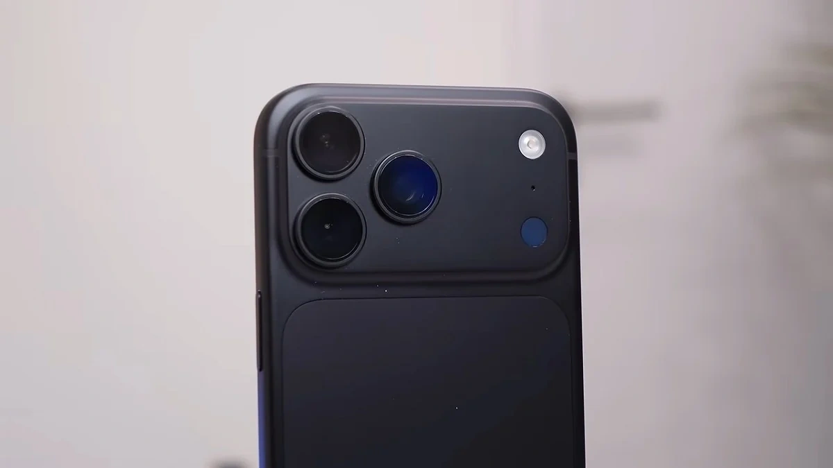 Đập hộp iPhone 18 Pro màu đen: Sau nhiều năm, màu cổ điển vẫn không ngừng hot