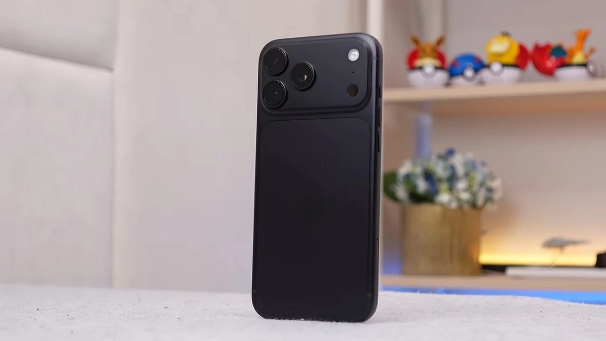 Đập hộp iPhone 18 Pro màu đen: Sau nhiều năm, màu cổ điển vẫn không ngừng hot