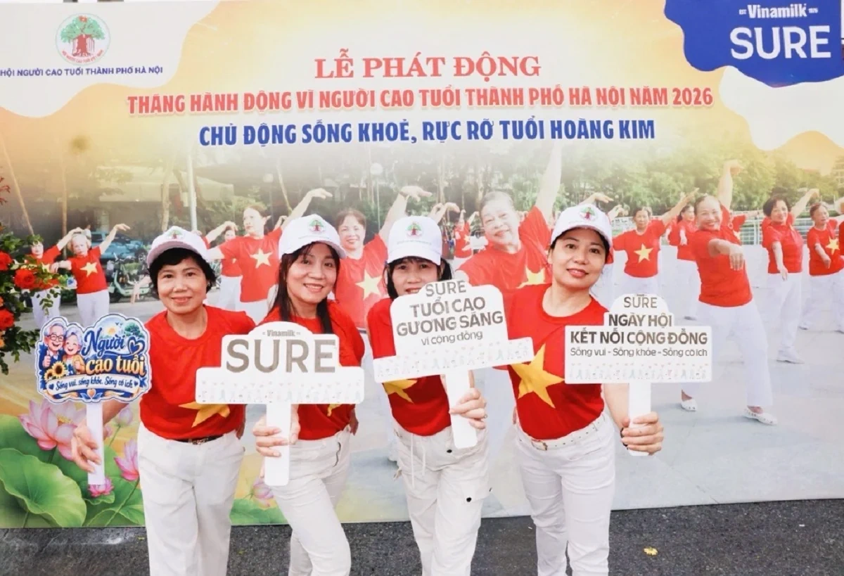 Vinamilk Sure đồng hành cùng người cao tuổi chủ động sống khỏe