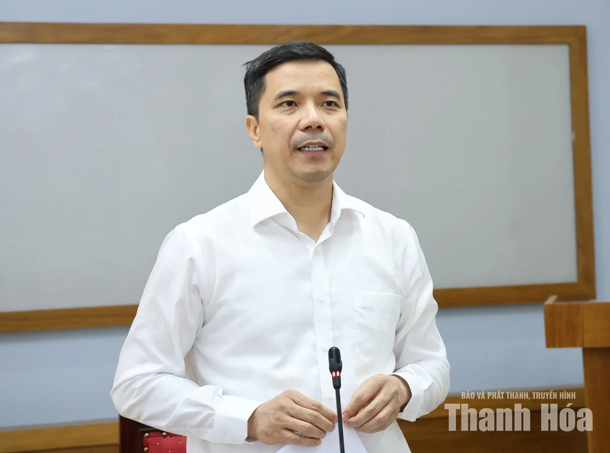 Tháo gỡ khó khăn, vướng mắc trong giải phóng mặt bằng, giải ngân vốn đầu tư công và xử lý các dự án tồn đọng, kéo dài
