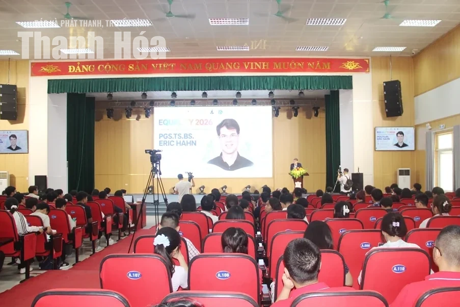 Tăng cường chăm sóc sức khỏe cho cộng đồng LGBTQI+