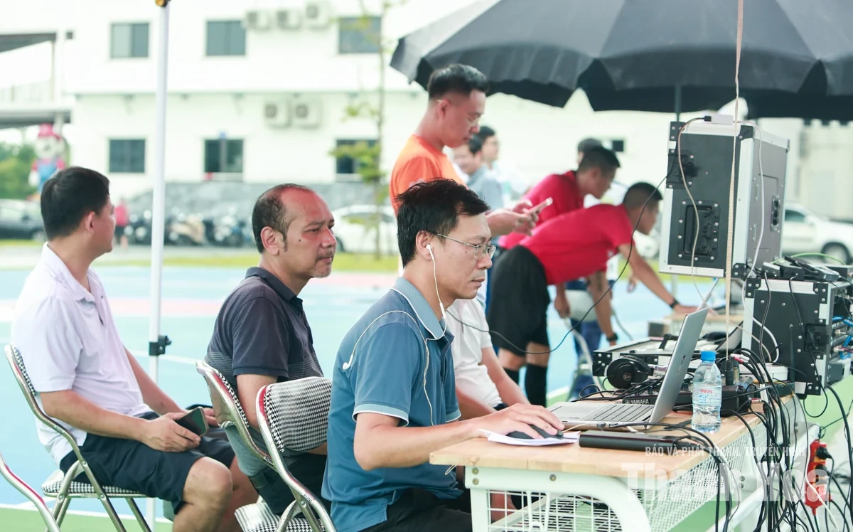 Sôi nổi Giải bóng đá 7 người các sở, ban, ngành tỉnh Thanh Hóa