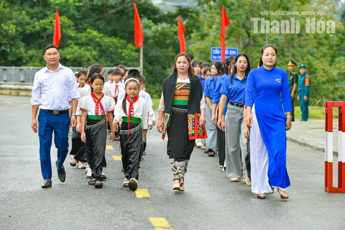 Lan tỏa tình yêu Tổ quốc từ “Tiết học biên cương”