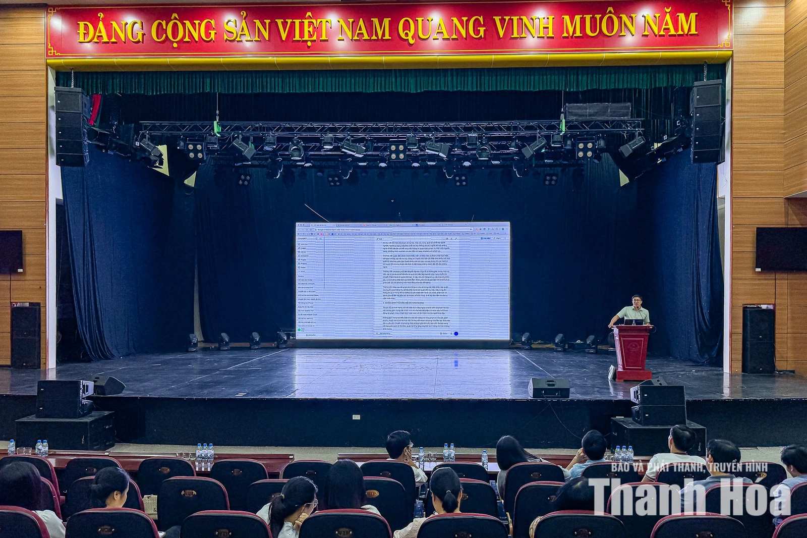 Trang bị kỹ năng, bảo đảm an toàn thông tin, sử dụng AI trong tác nghiệp báo chí