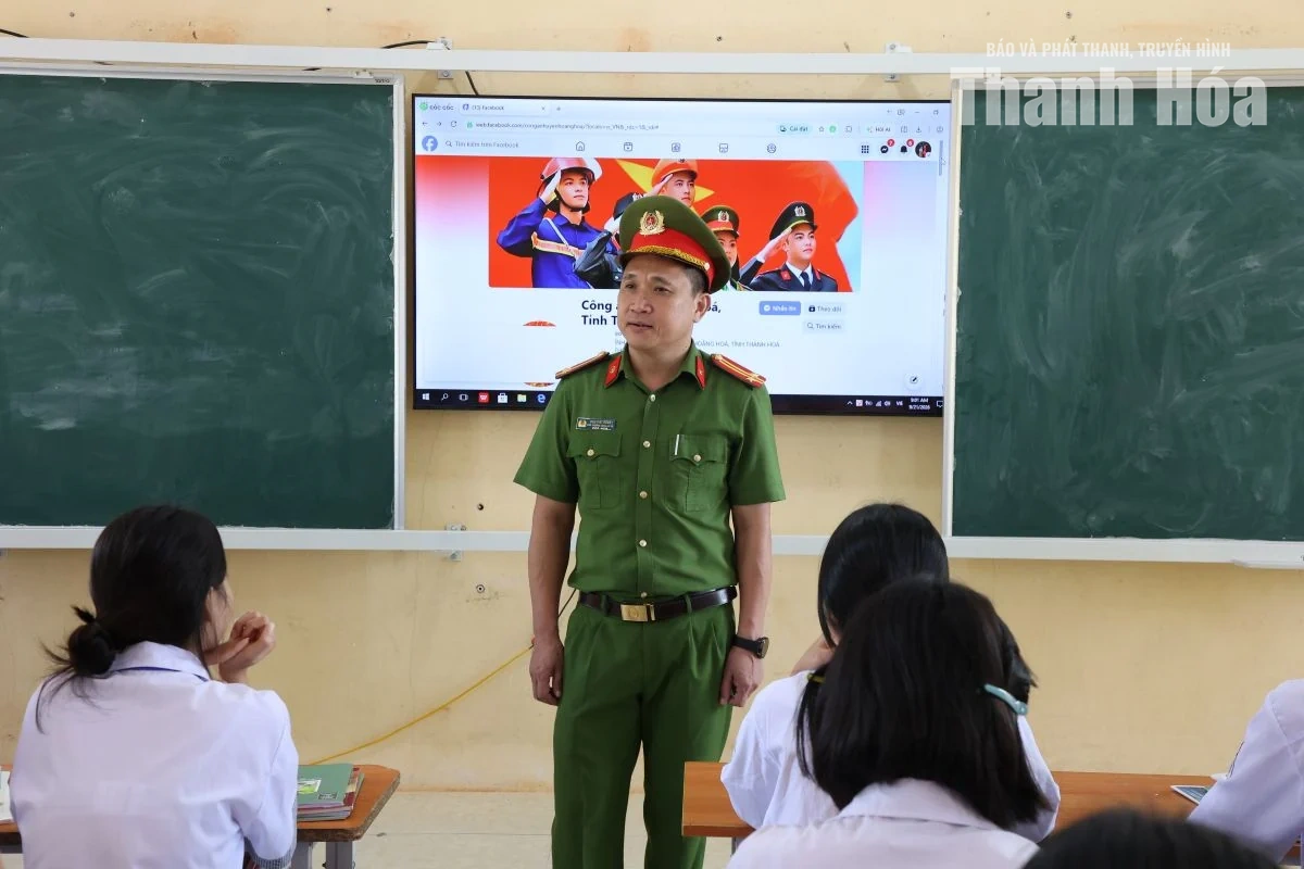 Tuyên truyền pháp luật cho học sinh bằng hình thức gần gũi, sinh động