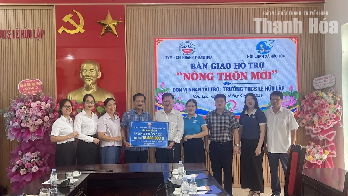 TYM trao hỗ trợ chương trình “Mẹ đỡ đầu - Kết nối yêu thương”