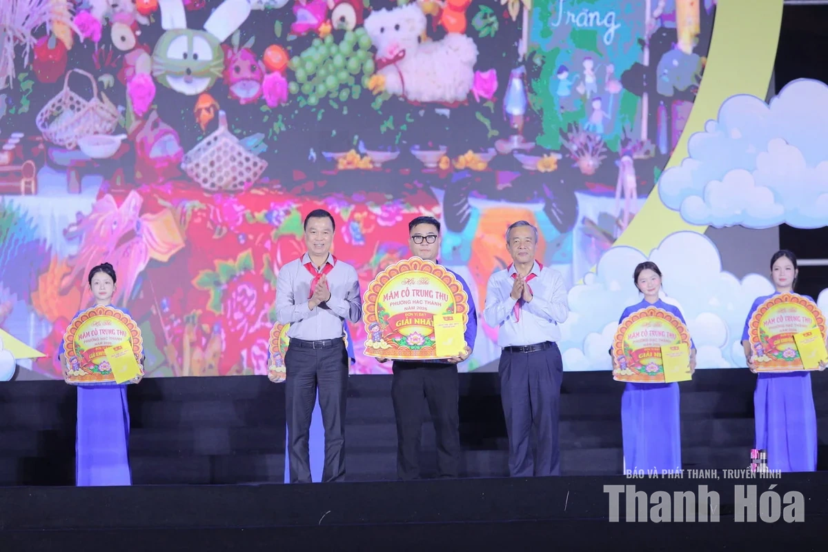 Hạc Thành lung linh đêm hội Trăng rằm