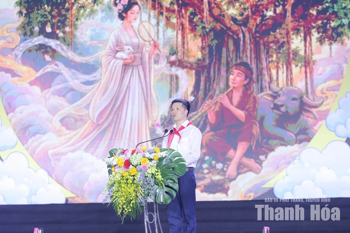Hạc Thành lung linh đêm hội Trăng rằm
