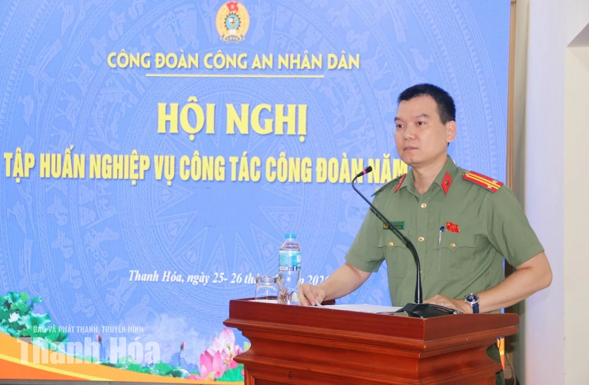 Bồi dưỡng nghiệp vụ công tác công đoàn trong Công an Nhân dân