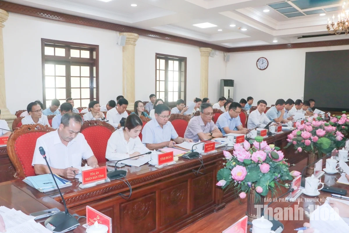 Không để những khó khăn, vướng mắc kéo dài làm ảnh hưởng đến tiến độ chung