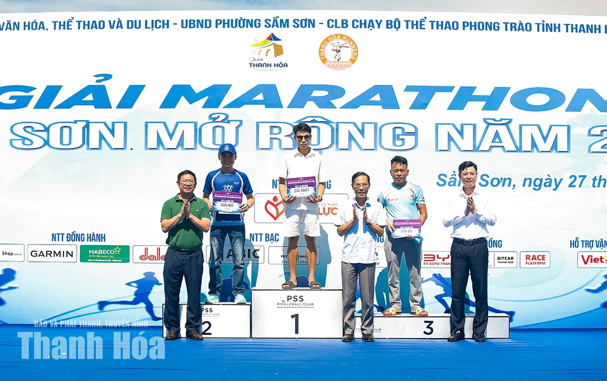 Gần 4.000 runner tranh tài tại Giải&nbsp;Marathon Sầm Sơn mở rộng năm 2026