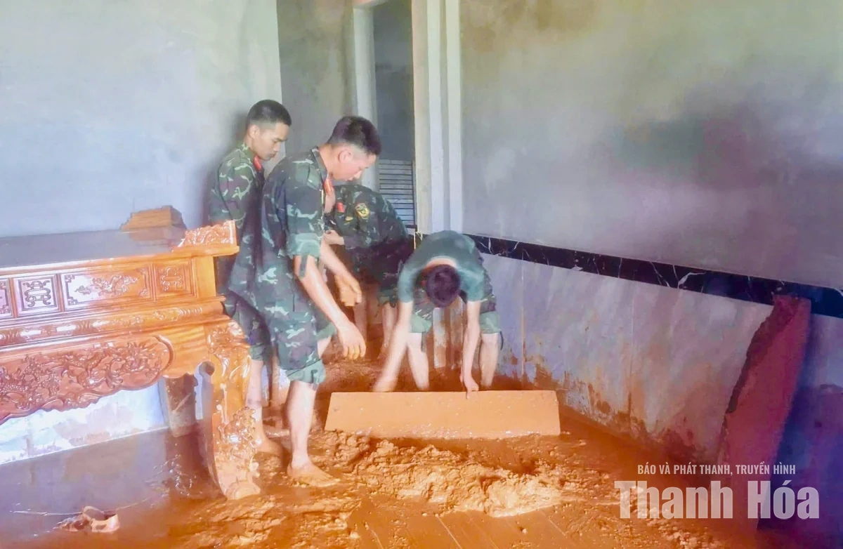Tích cực hỗ trợ người dân vùng lũ Kim Tân