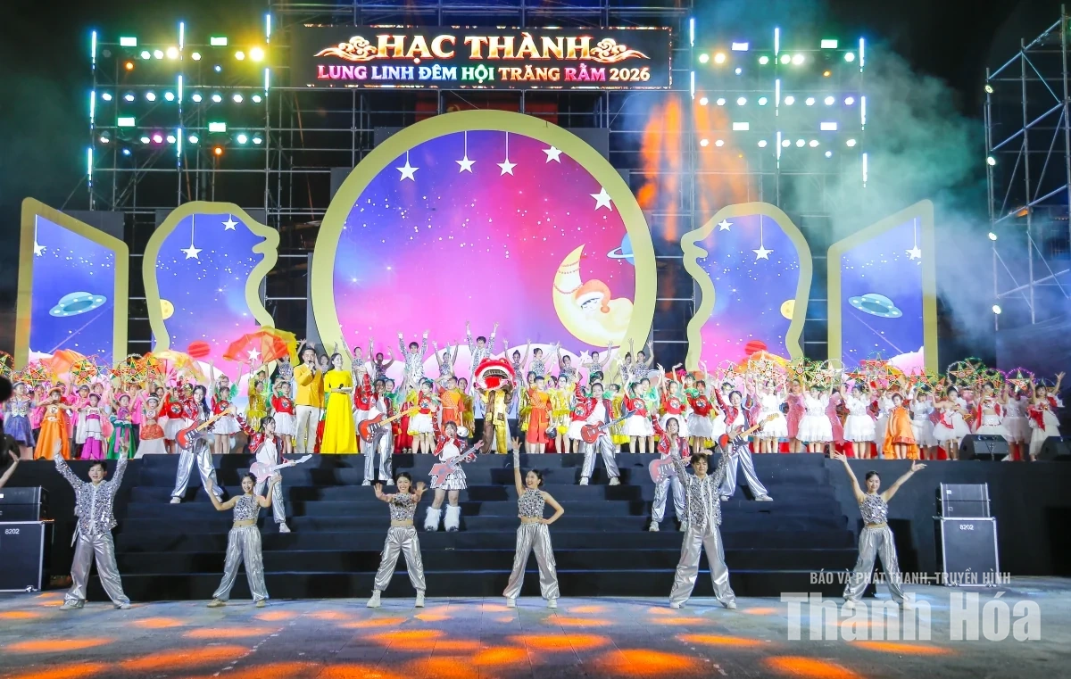 Tổng duyệt chương trình “Hạc Thành - Lung linh đêm hội trăng rằm” năm 2026