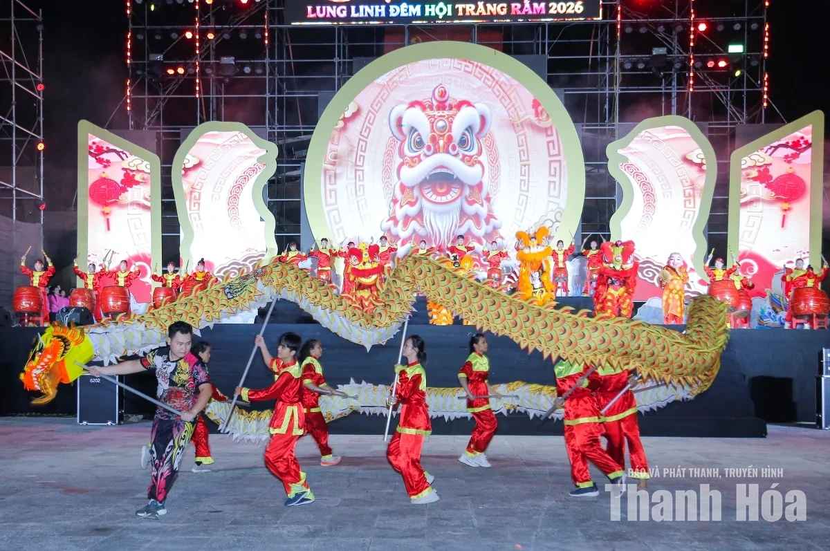 Tổng duyệt chương trình “Hạc Thành - Lung linh đêm hội trăng rằm” năm 2026