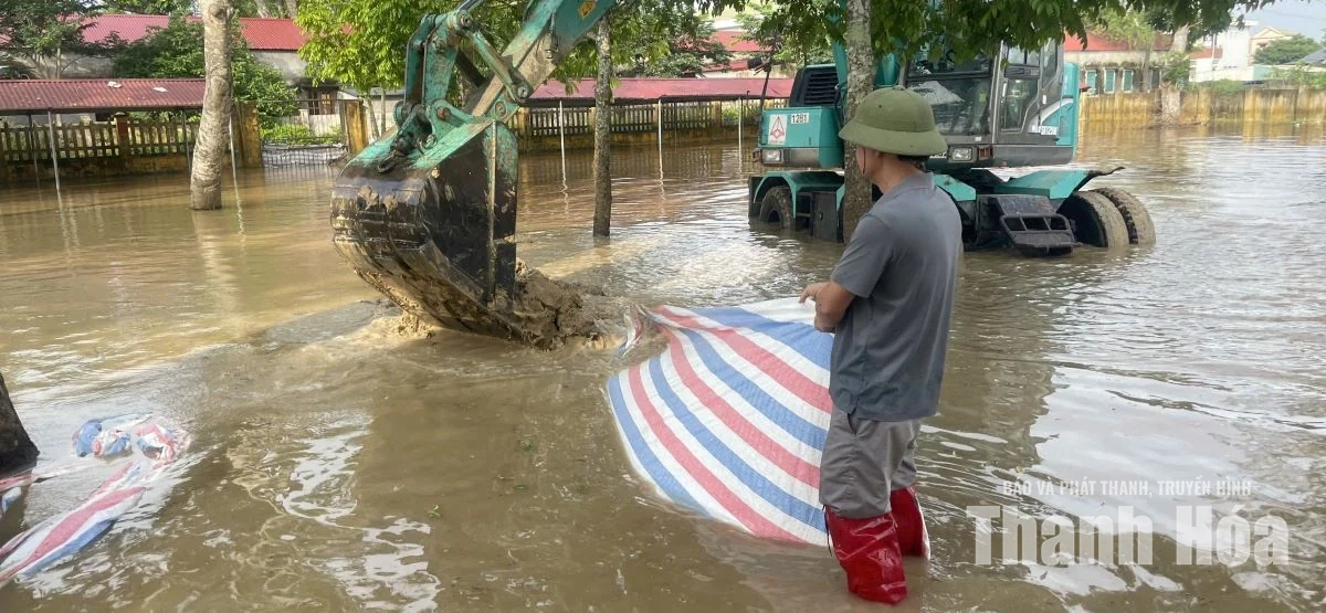 Các trường học tại xã Đồng Tiến khẩn trương dọn vệ sinh môi trường