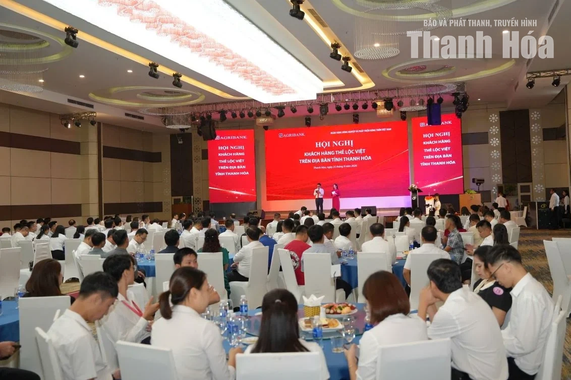 Phát triển thẻ Lộc Việt gắn với chuyển đổi số, thúc đẩy thanh toán không dùng tiền mặt