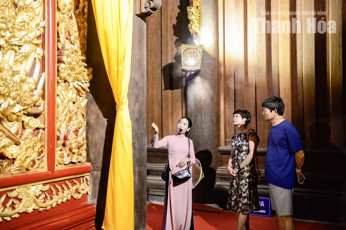 Chiêm ngưỡng vẻ đẹp bên trong Chính điện Lam Kinh