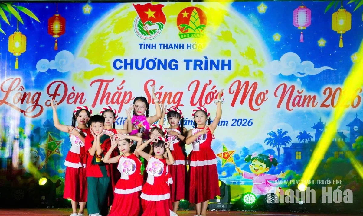 Ấm áp chương trình Tết Trung thu tại xã Hiền Kiệt