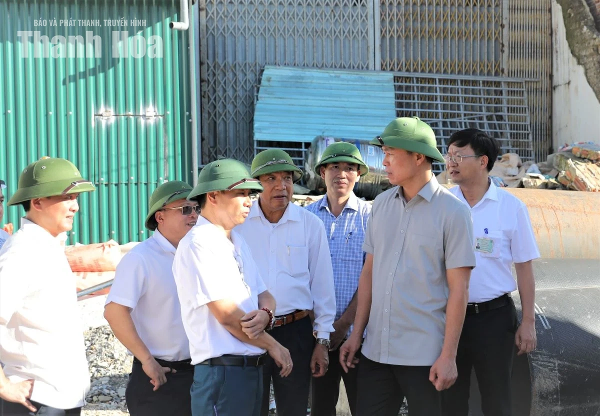 Chủ tịch UBND tỉnh Tô Anh Dũng kiểm tra, chỉ đạo triển khai các dự án đường giao thông trọng điểm