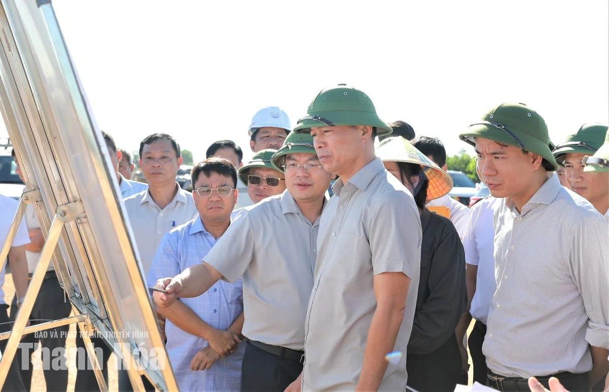 Chủ tịch UBND tỉnh Tô Anh Dũng kiểm tra, chỉ đạo triển khai các dự án đường giao thông trọng điểm