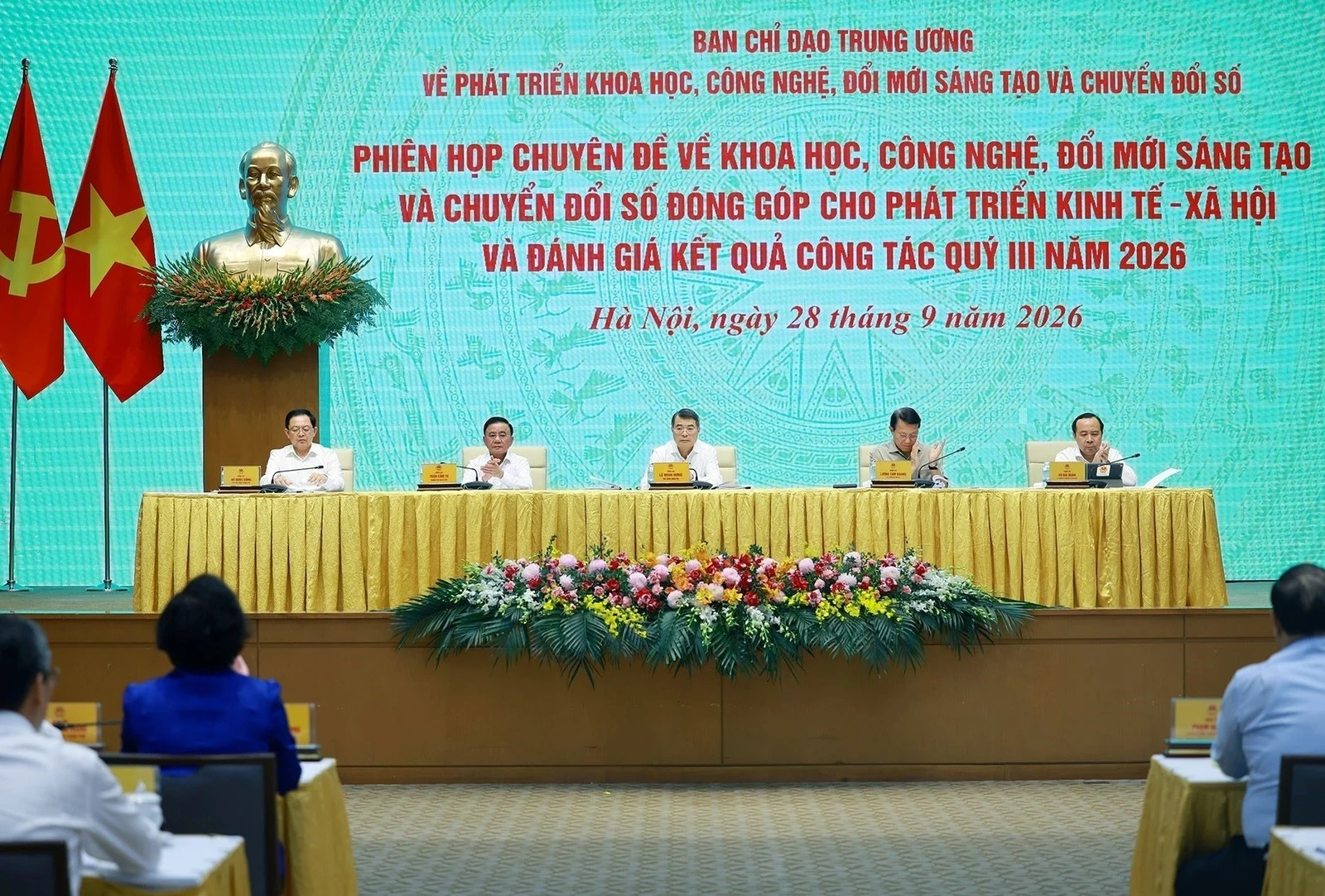 Tháo gỡ điểm nghẽn, đưa khoa học, công nghệ trở thành động lực tăng trưởng