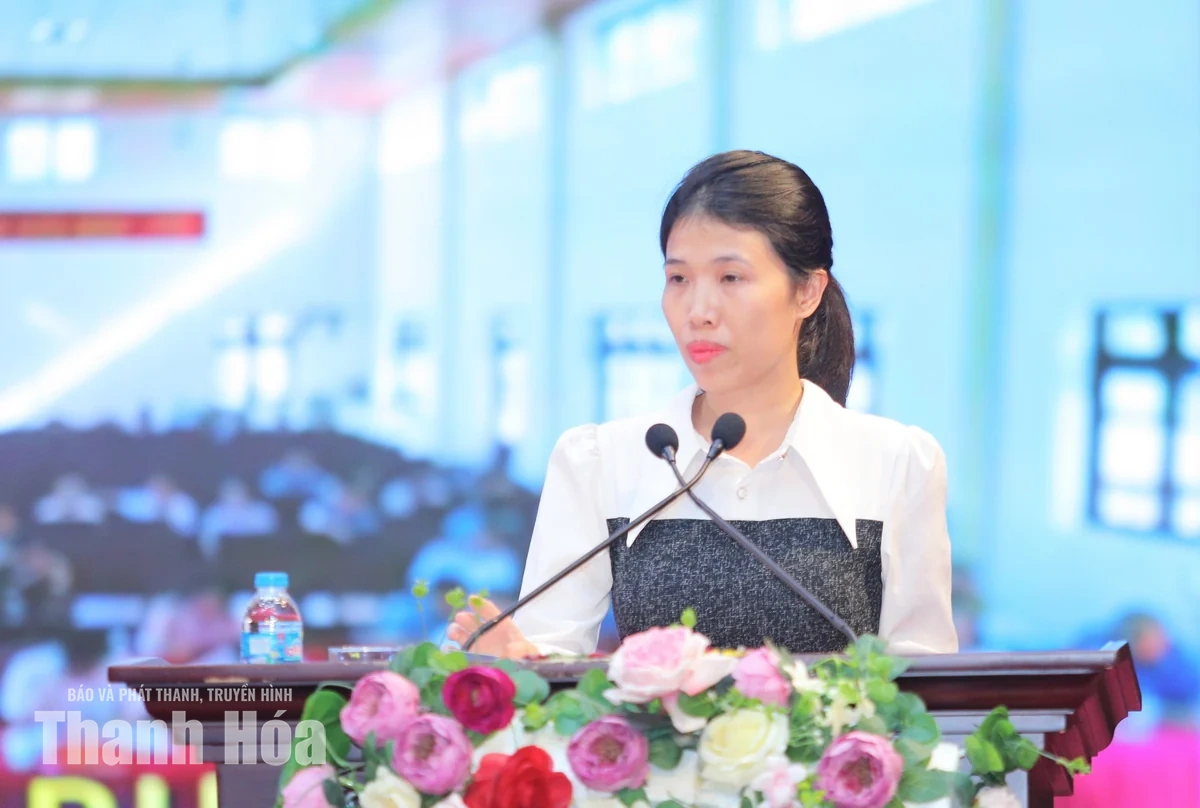 Phó Chủ tịch Quốc hội Nguyễn Doãn Anh tiếp xúc cử tri 8 phường tỉnh Thanh Hóa