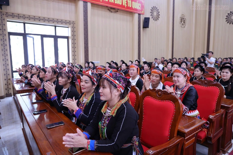Phó Thủ tướng Phạm Thị Thanh Trà: Cán bộ, công chức cấp xã sẽ được tăng phụ cấp từ 25% lên 55%