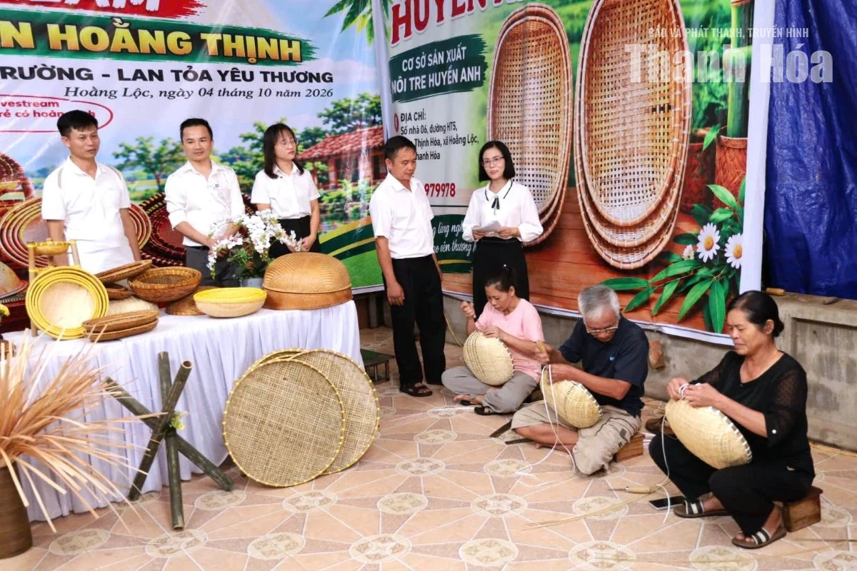 Livestream giới thiệu, quảng bá sản phẩm mây tre đan Hoằng Thịnh