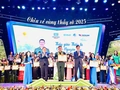 Thầy giáo “Quân hàm xanh”&nbsp;mang ánh sáng về cho dân bản