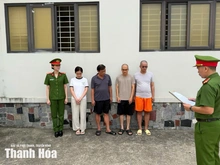 Thủ đoạn che giấu nguồn gốc 3.400 viên kim cương nhập lậu