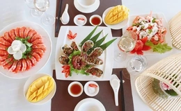 Đến FLC Sầm Sơn thưởng thức hải sản tươi ngon giá bình dân tại nhà hàng Hương Biển