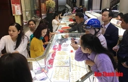 Tiệm vàng hút khách ngày Vía thần Tài