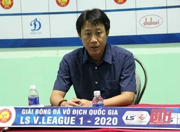 HLV Nguyễn Thành Công chia tay CLB Thanh Hóa, Mai Xuân Hợp trở lại vai trò “thuyền trưởng”