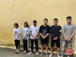 Bắt giữ 6 đối tượng tổ chức, sử dụng trái phép ma túy tại quán karaoke