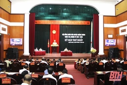 Kỳ họp thứ nhất HĐND huyện Quảng Xương khóa XXI: Bầu các chức danh thuộc HĐND, UBND huyện